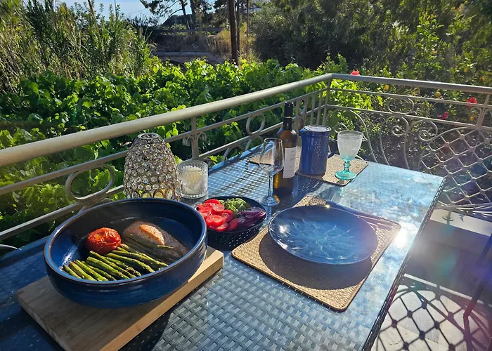 Retreat Villa Olya - Seaside & Spa